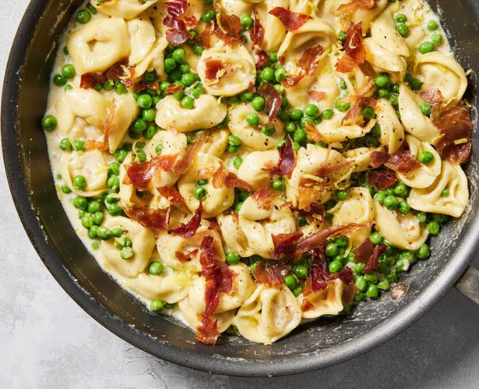 Recipe of Tortellini with Prosciutto and Peas by Grace Bish