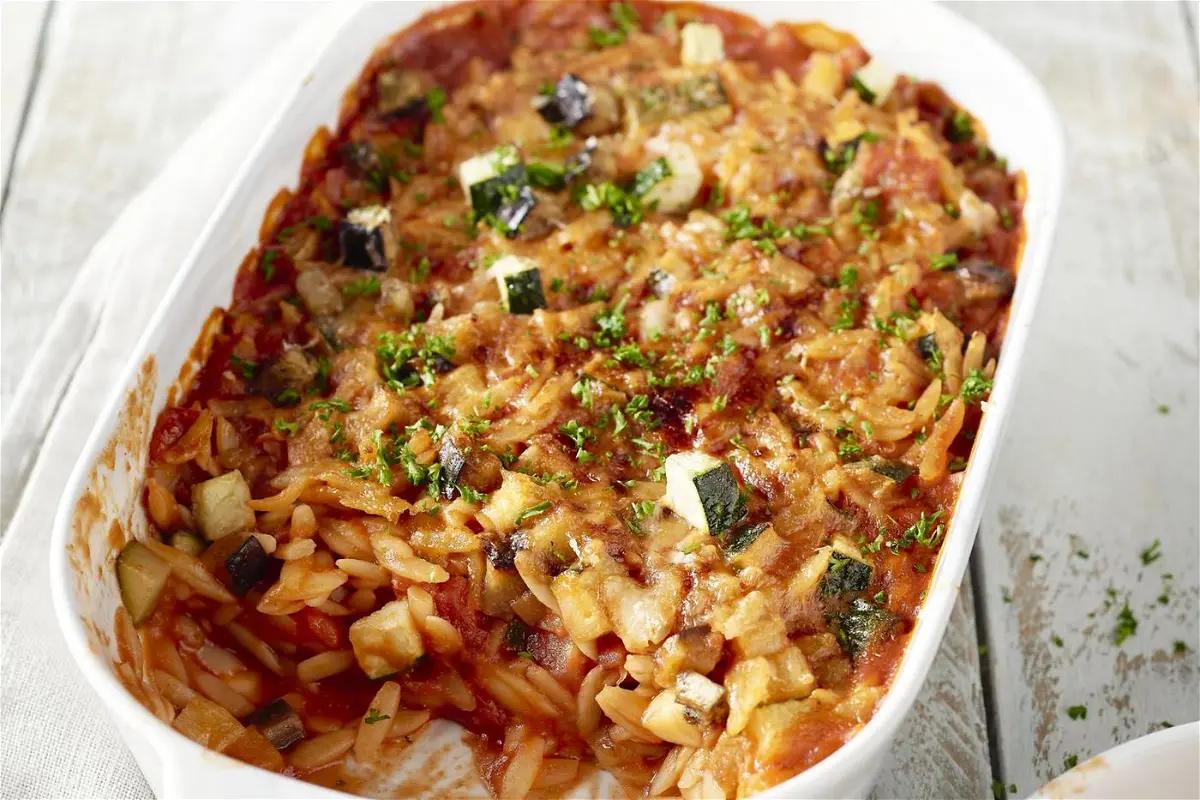Recipe of Mediterraanse ovenschotel met orzo by Trixie Tang