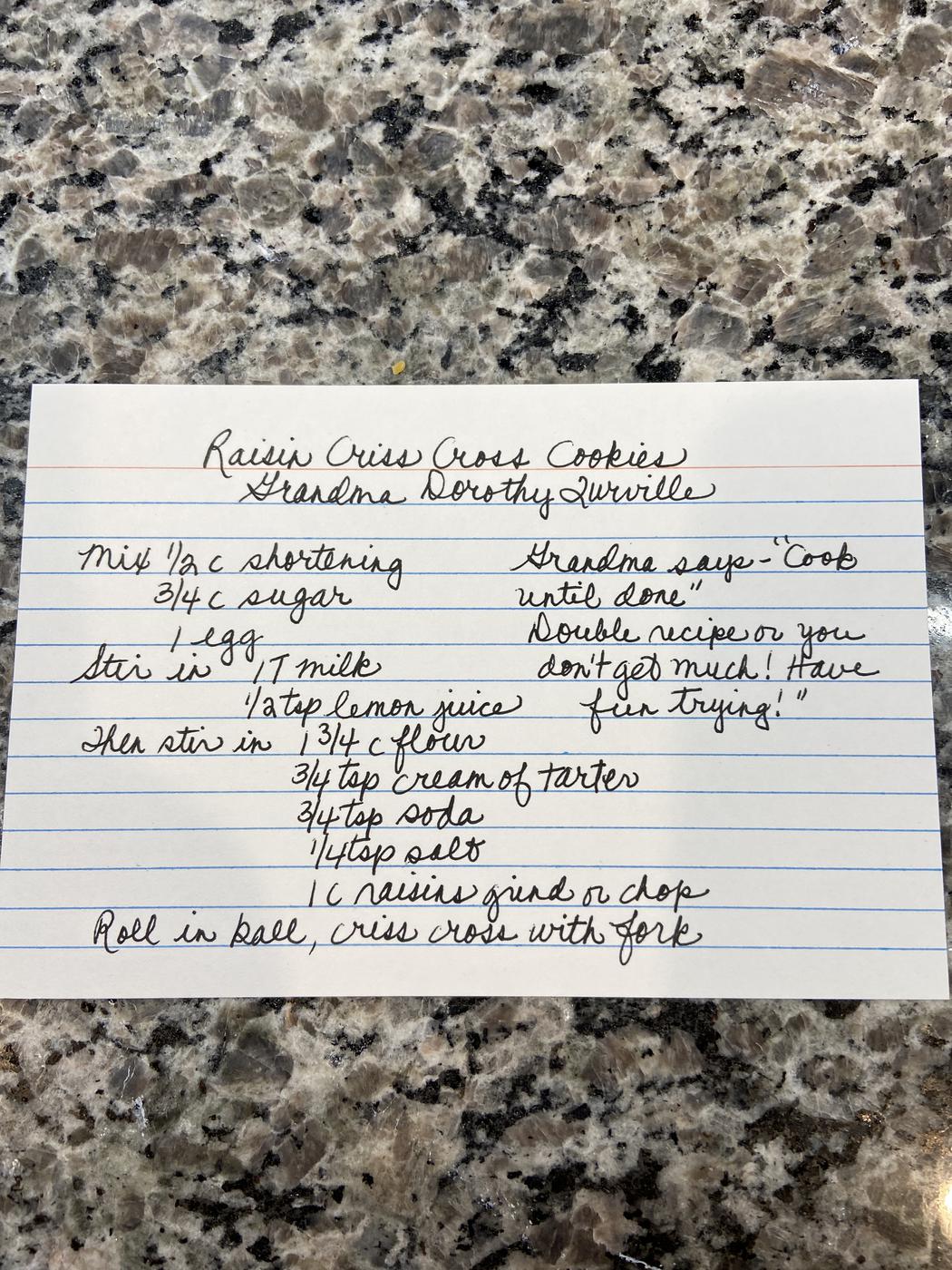 Recipe of Raisin crisscross cookies by James Turville