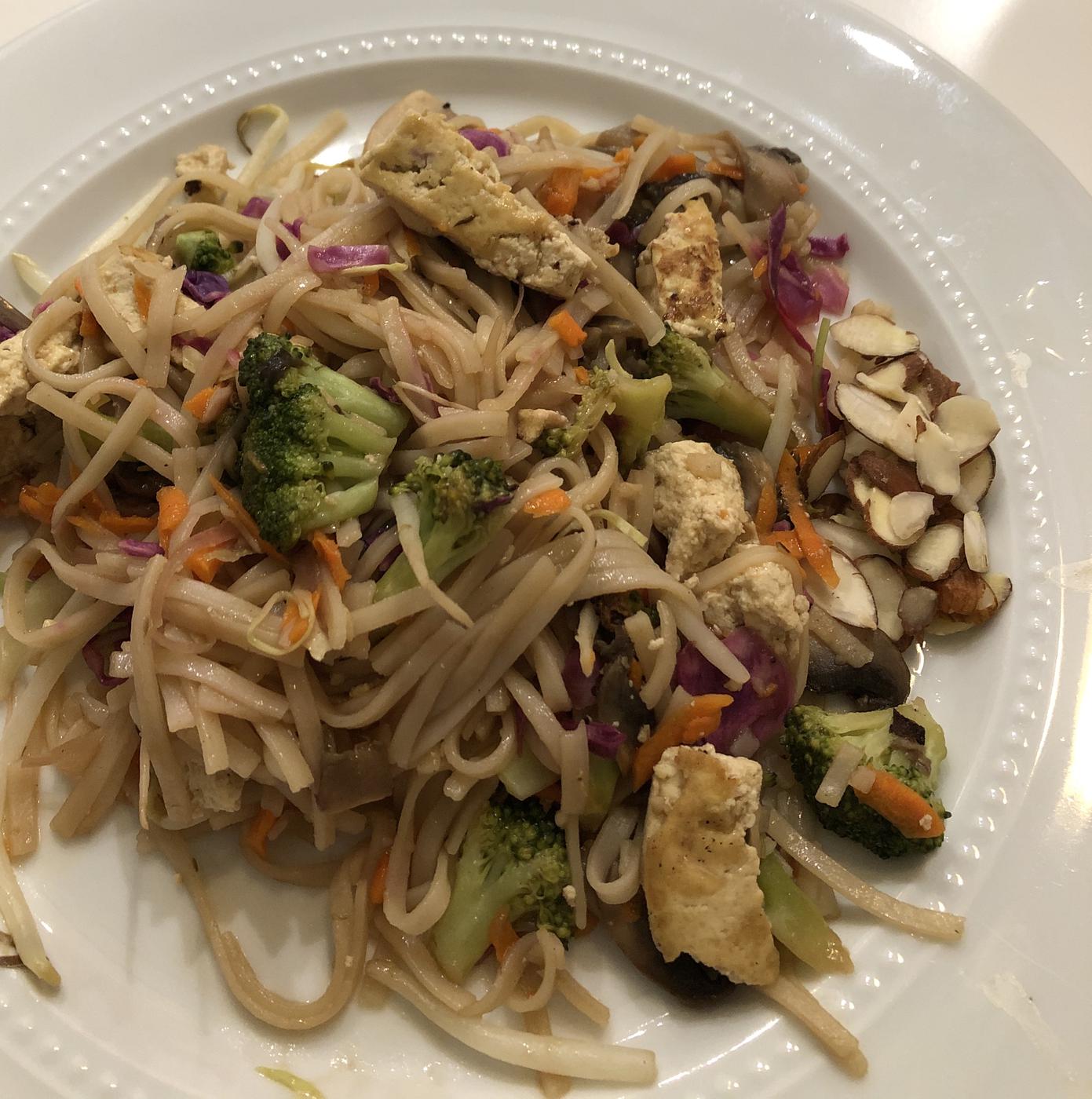 Recipe of Gluten Free Tofu Pad Thai by Valerie