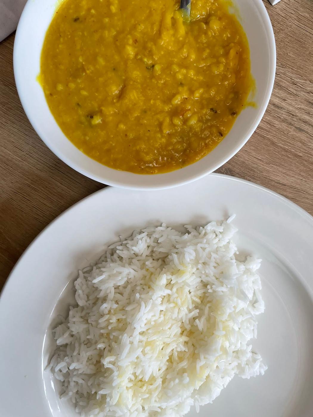 Recipe of Yellow Dal by Jaishree & Vibhuti